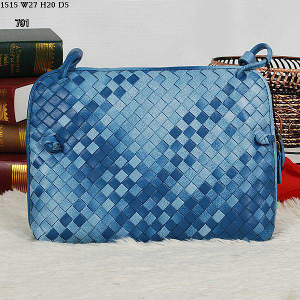 Bottega Veneta intrecciato nappa cross body bag BV1515 light blue - Click Image to Close